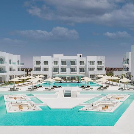 Tanoak Resort عين السخنة المظهر الخارجي الصورة The hotel's main pool
