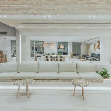 Tanoak Resort عين السخنة المظهر الخارجي الصورة The interior of the airport
