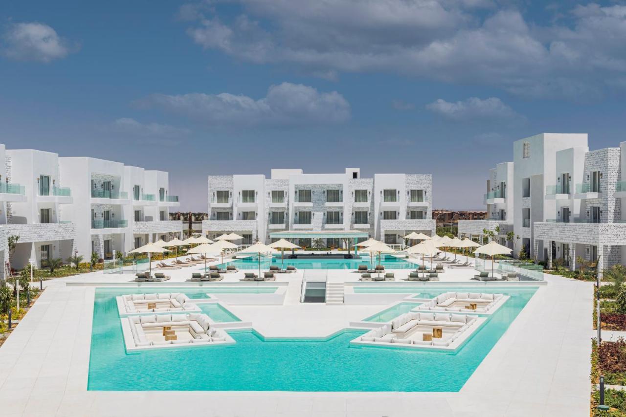 Tanoak Resort عين السخنة المظهر الخارجي الصورة The hotel's main pool